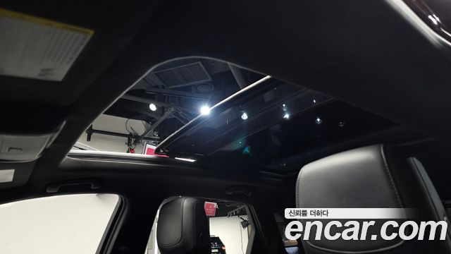 Cadillac XT5 2017 — photo 17