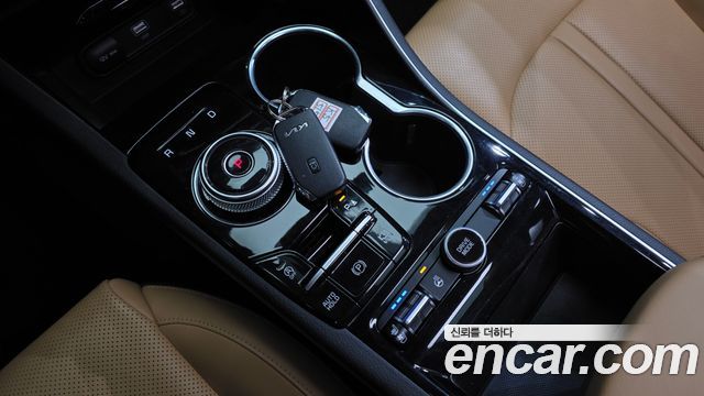 Kia K5 2023 — photo 9