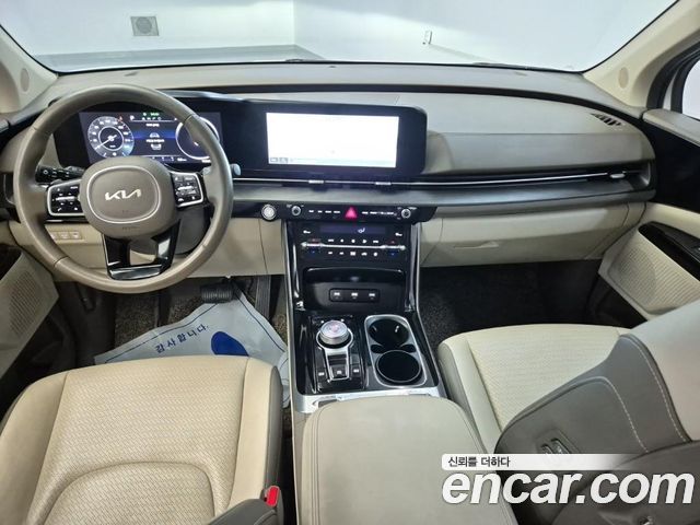 Kia Canival 2022 — photo 7