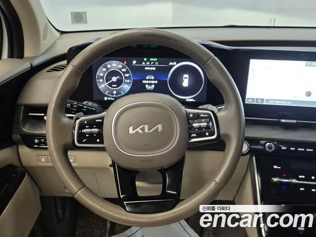 Kia Canival 2022 — photo 9