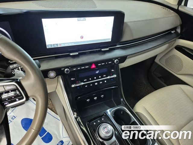 Kia Canival 2022 — photo 10