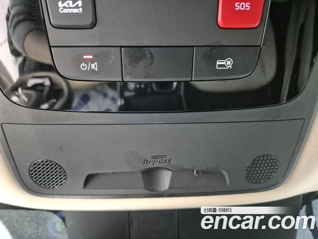 Kia Canival 2022 — photo 17