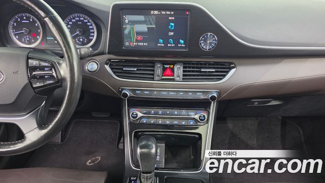 Hyundai Grandeur 2019 — photo 14