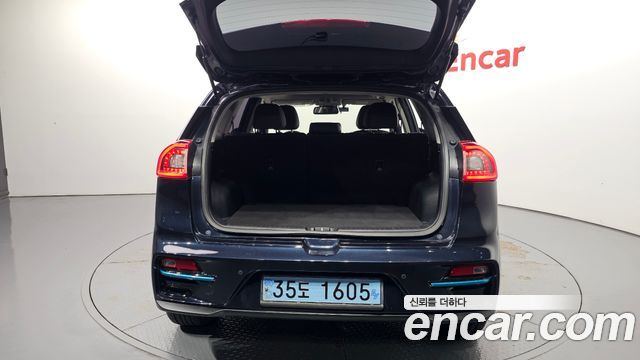 Kia Niro 2021 — photo 20