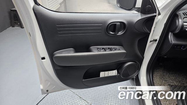Hyundai Casper 2023 — photo 14