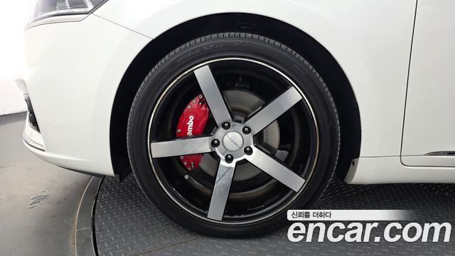 Kia K7 2016 — photo 5