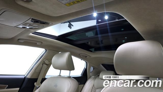 Kia K7 2016 — photo 19