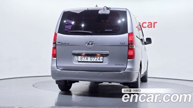 Hyundai Starex 2018 — photo 4