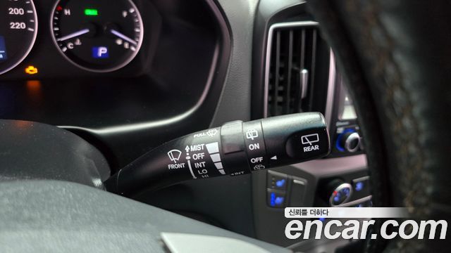 Hyundai Starex 2018 — photo 26