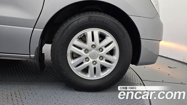 Hyundai Starex 2018 — photo 7