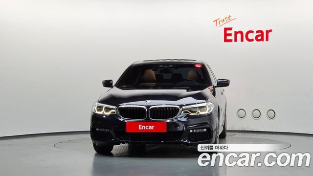BMW 5-Series 2018 — photo 3