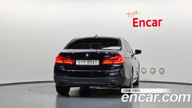 BMW 5-Series 2018 — photo 4