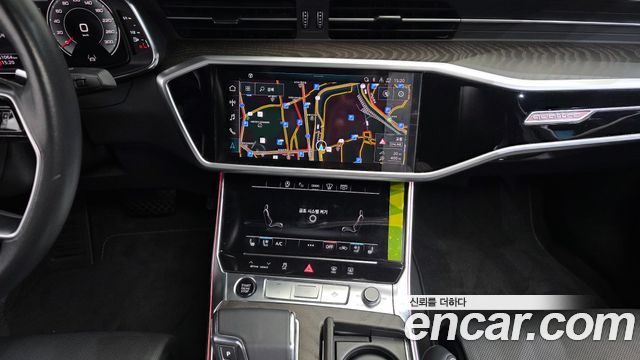 Audi A6 2022 — photo 21