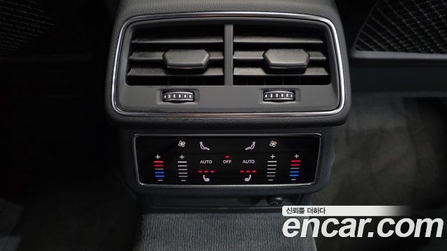 Audi A6 2022 — photo 24