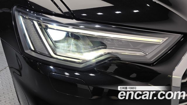 Audi A6 2022 — photo 8