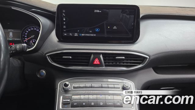 Hyundai Santafe 2021 — photo 12