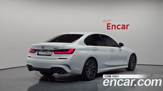 BMW 3-Series 2021 — photo 2