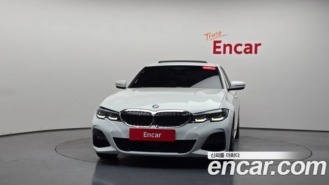 BMW 3-Series 2021 — photo 3