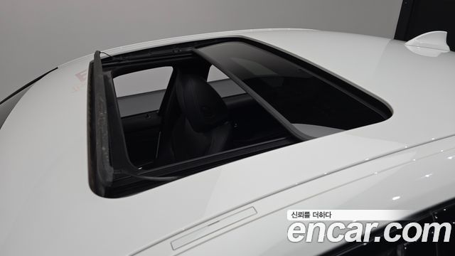 BMW 3-Series 2021 — photo 25