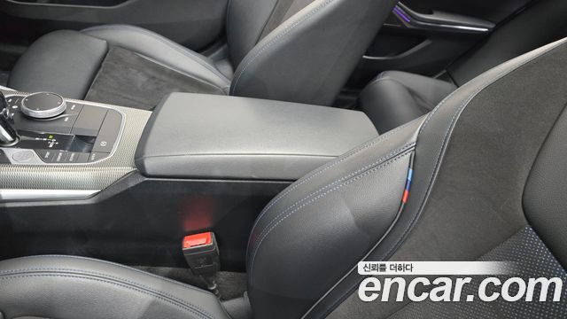 BMW 3-Series 2021 — photo 29