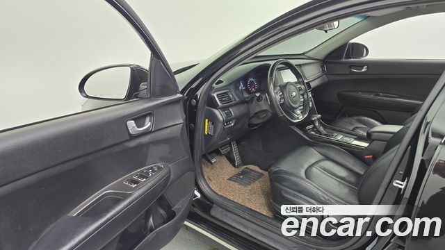 Kia K5 2016 — photo 10