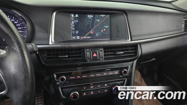 Kia K5 2016 — photo 13