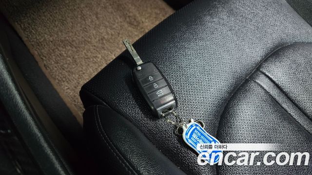 Kia K5 2016 — photo 17