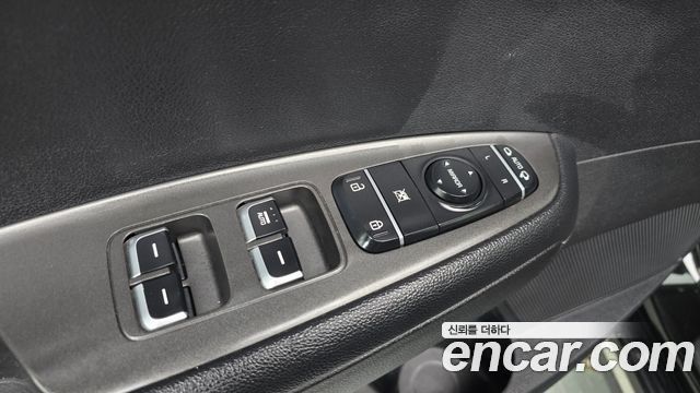 Kia K5 2016 — photo 19