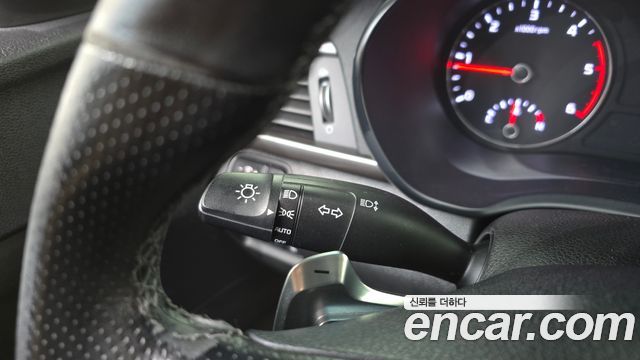 Kia K5 2016 — photo 20