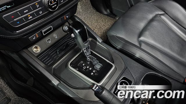 KG Mobility Rexton 2018 — photo 12