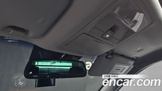 KG Mobility Rexton 2018 — photo 27