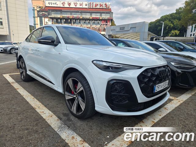 Audi Q5 2025 — photo 3