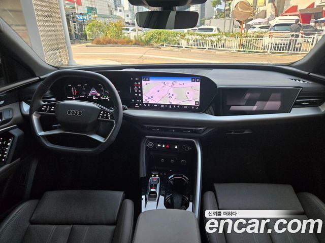 Audi Q5 2025 — photo 5