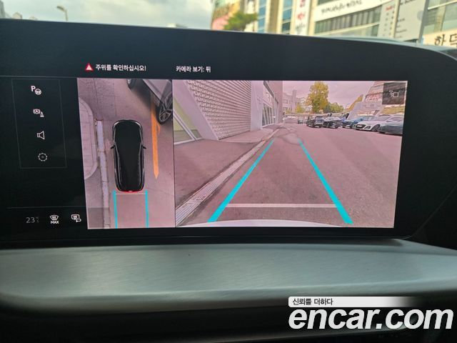 Audi Q5 2025 — photo 9