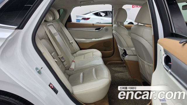 Hyundai Grandeur 2020 — photo 17
