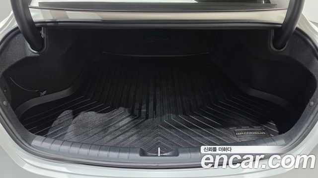 Hyundai Grandeur 2020 — photo 26