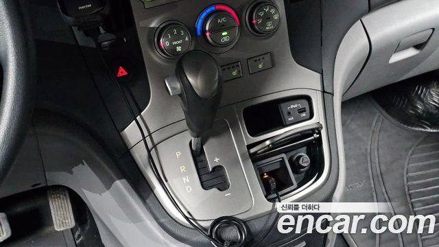 Hyundai Starex 2015 — photo 12