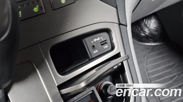 Hyundai Starex 2015 — photo 30