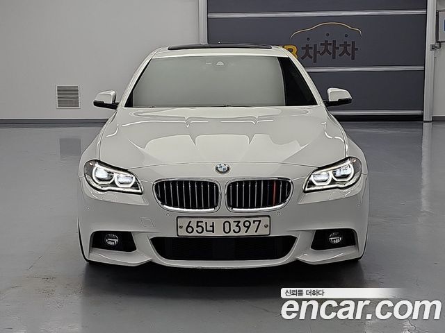 BMW 5-Series 2016 — photo 2