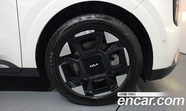 Kia Canival 2024 — photo 5
