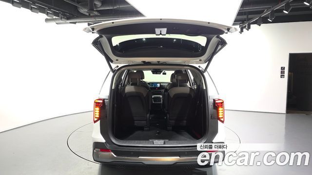 Kia Canival 2024 — photo 26