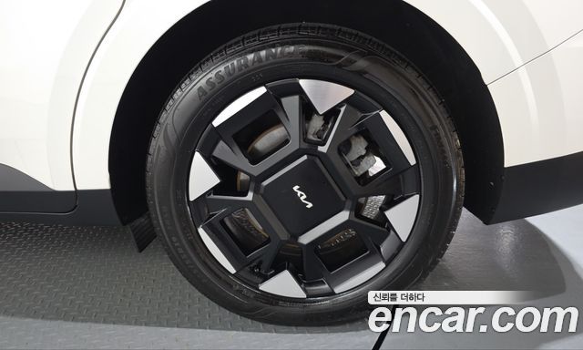 Kia Canival 2024 — photo 7