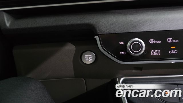 Kia Canival 2024 — photo 28