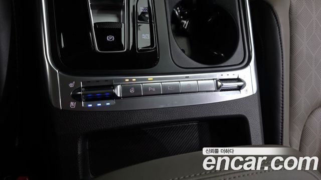Kia Canival 2024 — photo 31