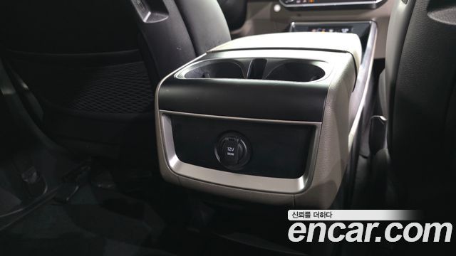 Kia Canival 2024 — photo 34