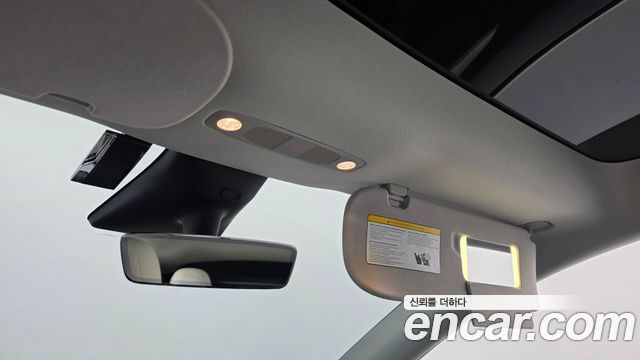 Tesla Model Y 2023 — photo 32