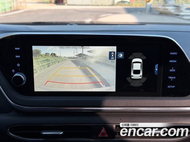 Hyundai Sonata 2020 — photo 12