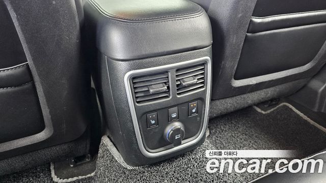 Chrysler 300C 2014 — photo 19