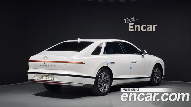 Hyundai Grandeur 2023 — photo 2