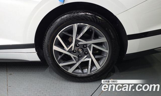 Hyundai Grandeur 2023 — photo 7